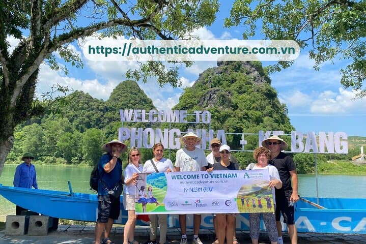 Explore Central Vietnam: 5-Day Da Nang, Hoi An, Hue & Phong Nha Tour photo 1