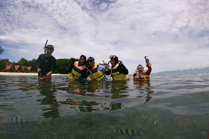 Gili Islands Day Tour: Snorkel Turtle Points & Cycle Gili Trawangan photo 5