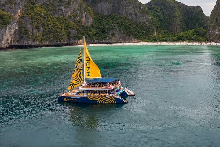 Krabi Islands Party Catamaran: Phi Phi Snorkel, Lunch & Sunset Cruise