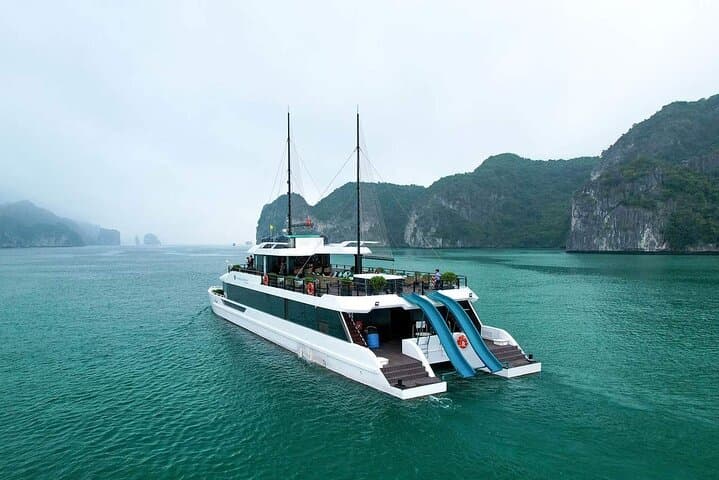 Hanoi to Ha Long & Lan Ha Bay Premium Catamaran Day Cruise photo 2