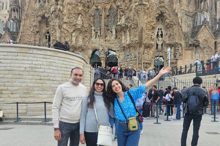 Gaudí's Modernist Legacy: Small-Group Walking Tour in Barcelona photo 3