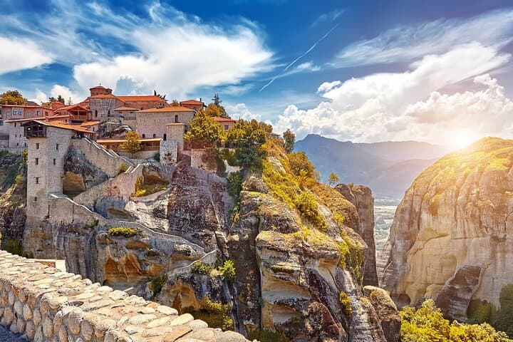 Private Full-Day Meteora Tour from Volos Port — Monasteries, Rocks & Kalambaka photo 3
