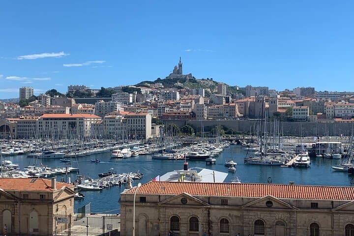 Exploring Le Panier: 3-Hour Walking Tour of Marseille's Oldest Quarter