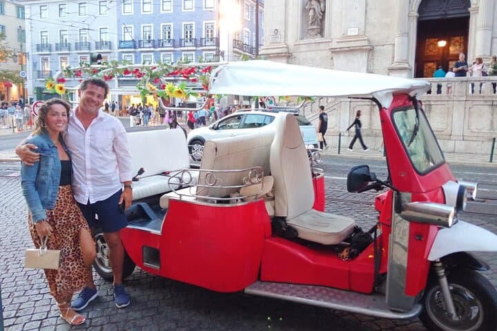 Lisbon Old Town by Electric Tuk-Tuk: Alfama, Miradouros & Riverside Views photo 1