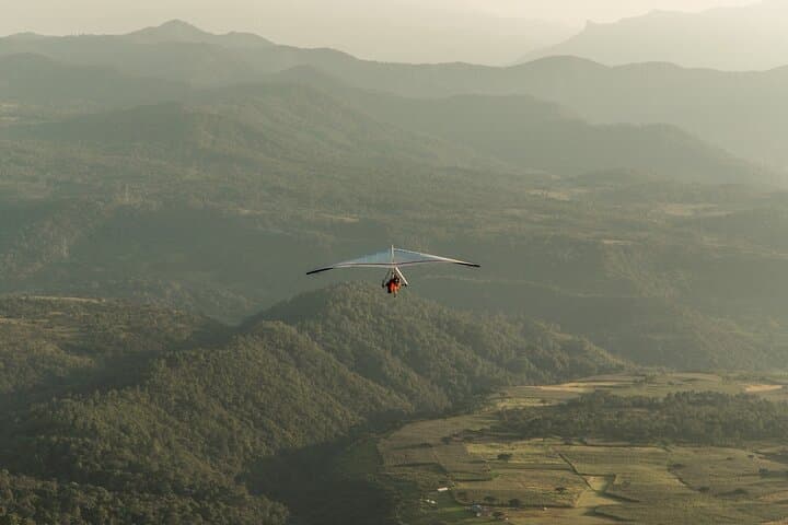Delta Wing & Paragliding Flight — Tandem Soaring Over Central Mexico photo 3