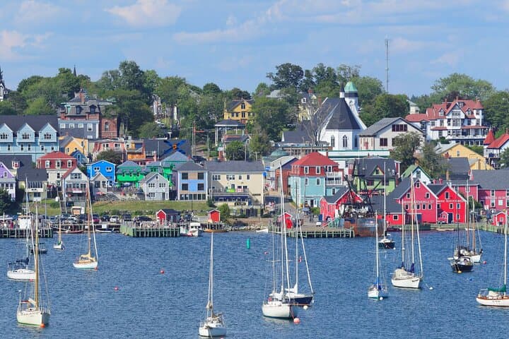 South Shore Highlights: Peggy's Cove, Lunenburg & Mahone Bay Day Trip from Halifax photo 2