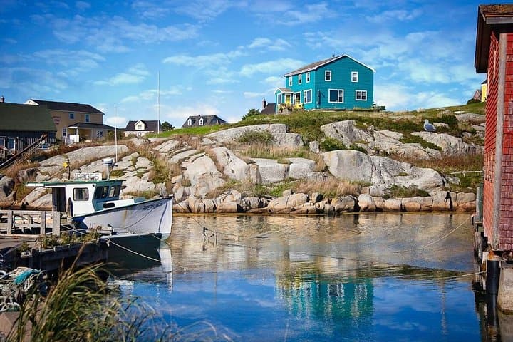 South Shore Highlights: Peggy's Cove, Lunenburg & Mahone Bay Day Trip from Halifax photo 3