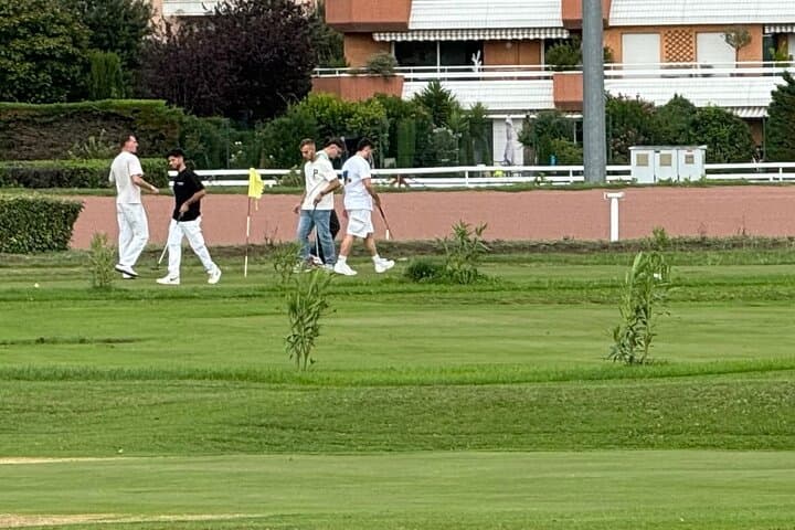 life-size-18-hole-mini-golf-on-a-toulouse-golf-course photo 2