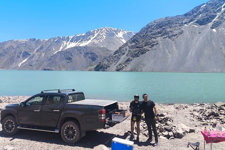 Embalse El Yeso 4x4 Tour with Semi-Private Andean Barbecue photo 2