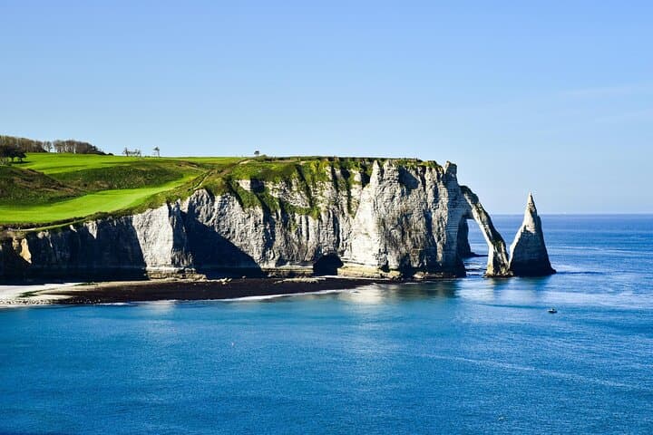 Normandy D-Day Day Trip from Paris: Omaha, Juno & Colleville Cemetery