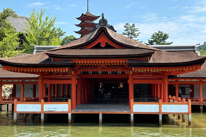 Hiroshima and Miyajima Full-Day History & Peace Storytelling Tour