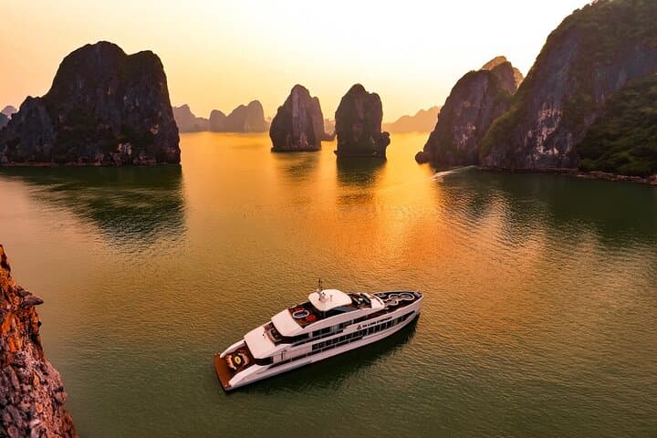 Halong Bay Symphony 5-Star Day Cruise: Sung Sot, Luon Cave & Ti Top Island