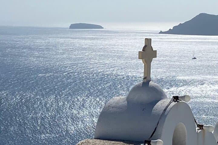 Half-Day Santorini Island Tour: Caldera Views, Akrotiri & Local Wine photo 5