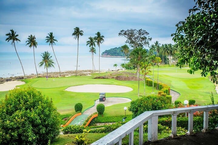 Private Golf Escape in Batam: A Day at Palm Spring’s Scenic 18-Hole Course photo 6