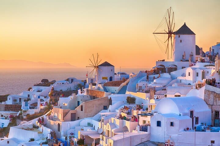 Half-Day Santorini Shore Excursion from Cruise Ships: Fira, Oia & Caldera Views photo 6