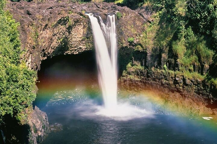Kilauea, Chocolate & Rainbow Falls: Full-Day Volcano Tour from Hilo photo 3