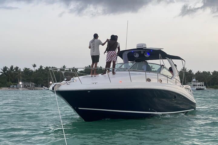 Punta Cana Luxury BBQ Yacht: Snorkel, Sandbar & Open-Bar Day Cruise photo 2