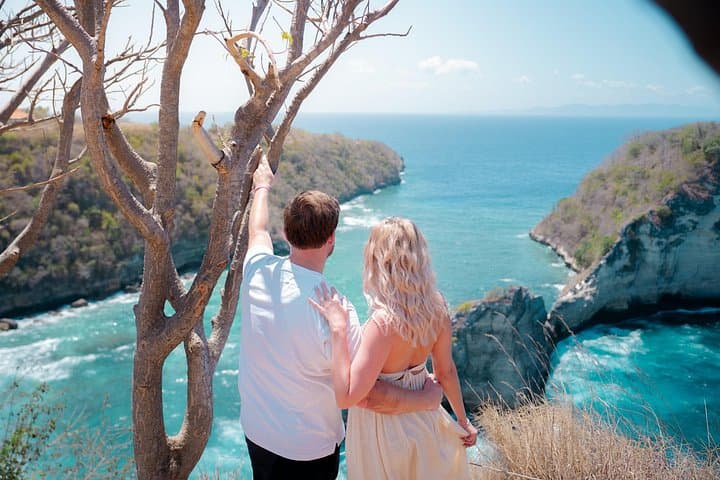 Nusa Penida One-Day Instagram Tour — Kelingking, Diamond & Atuh Cliff Highlights photo 4