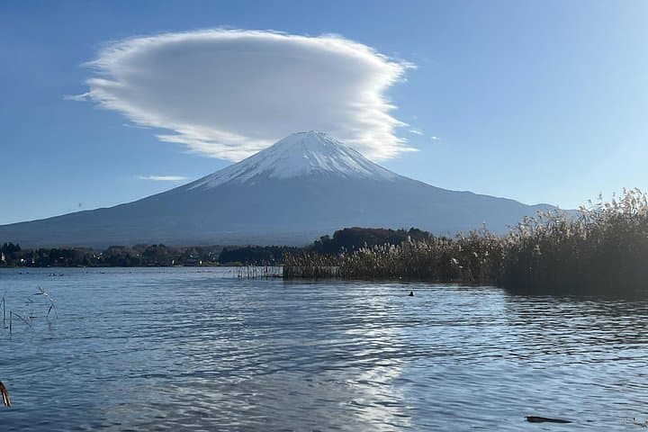 Scenic Fuji Escape: Hakone, Lake Kawaguchi & Peace Park Private Day Tour photo 2