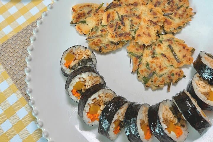 Vegan Korean Cooking Class in Itaewon — Gimbap, Sundubu-jjigae & Hwa-jeon Workshop photo 3