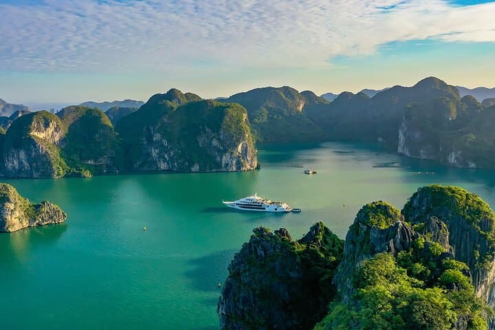 Luxury Halong Bay Day Cruise from Hanoi — Sea Octopus 5-Star Experience photo 2
