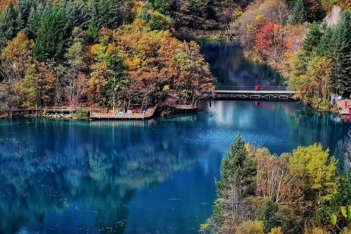 3-Day Jiuzhaigou & Huanglong Tour from Xi'an by High-Speed Train photo 4