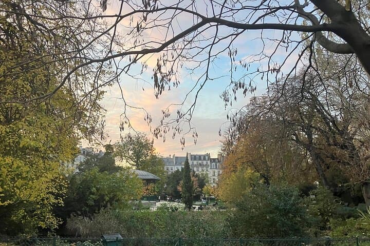 Le Marais Guided Walking Tour with Tastings — Paris Food & History photo 3