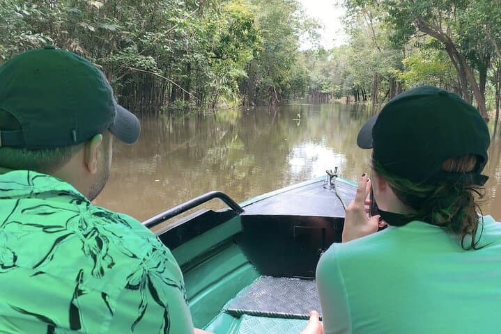 Amazon River Half-Day Tour from Manaus — Meeting of Waters & Floating Villages photo 5