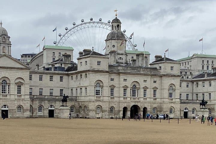 Family Self-Guided Westminster Tour for Kids - Interactive London Walking Trail photo 4