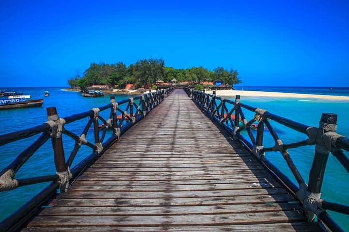 Prison Island & Stone Town: Tortoises, Doors and the Real Zanzibar