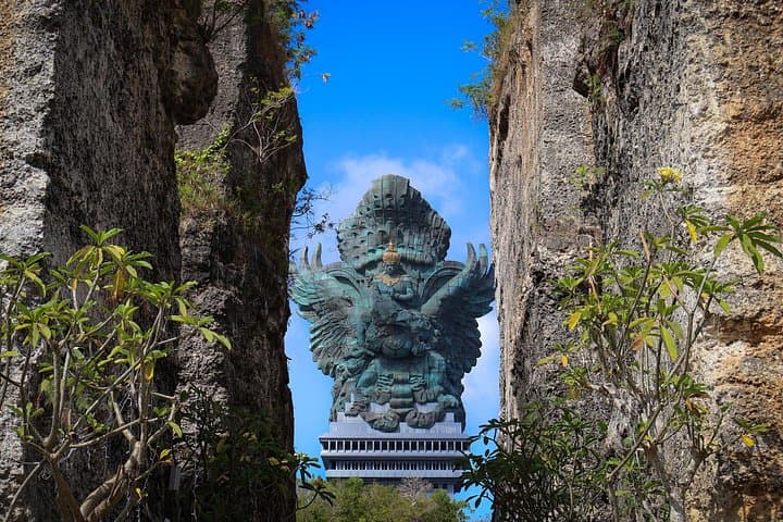 Uluwatu Highlights: Full-Day Bali Tour — Beaches, Temple & Kecak Dance photo 3