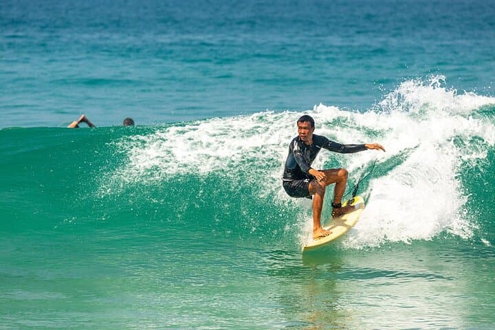 Dubai Surf High: Wakeboarding, Foiling & E‑Foil Sessions on the Persian Gulf photo 3
