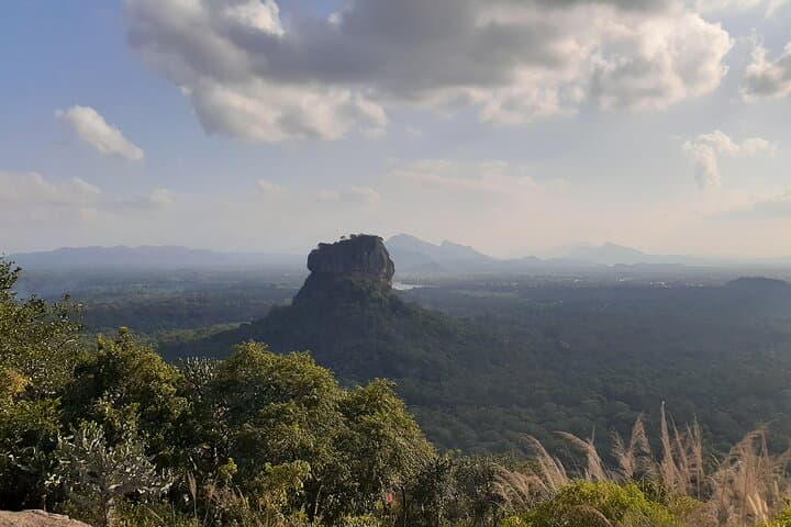 3-Day Sri Lanka Highlands Tour: Sigiriya, Kandy & Nuwara Eliya photo 6
