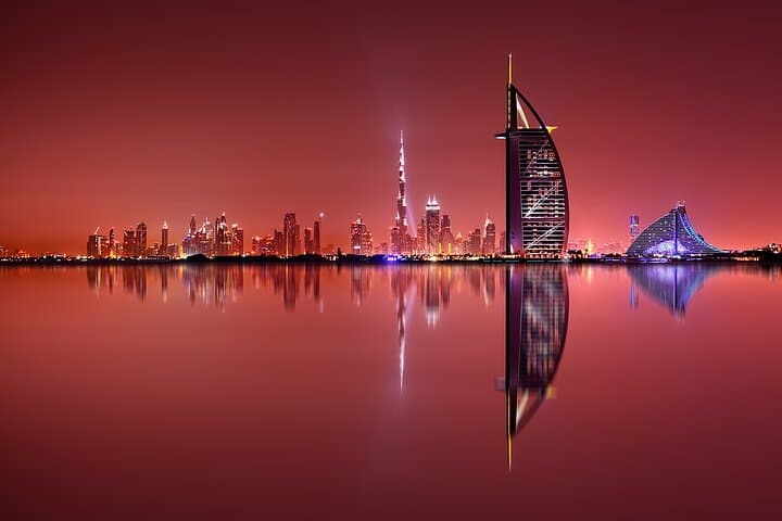 Luxe Dubai Experience: Towers, Gardens and Glamour photo 4