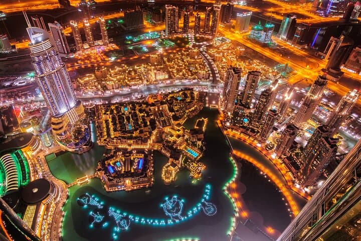 Luxe Dubai Experience: Towers, Gardens and Glamour photo 2