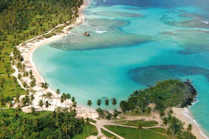 Rincon Beach and Cayo Levantado Day Trip from Punta Cana — Samaná Beaches & Mangrove Canoe photo 2
