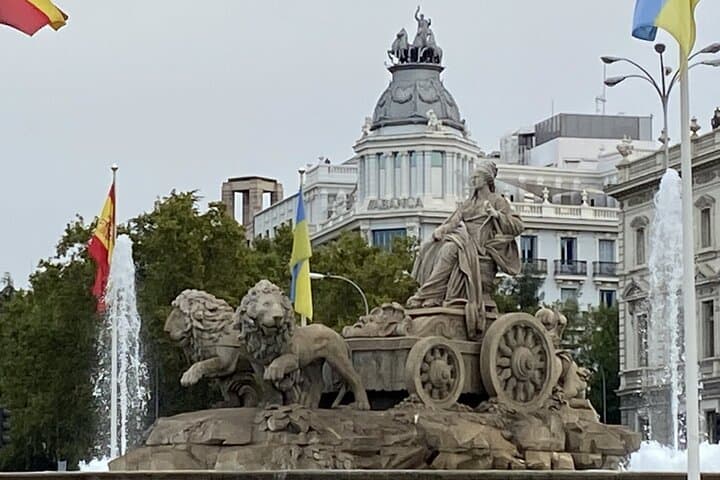 Family Self-Guided Walk: Retiro Park & Madrid Highlights for Kids photo 5