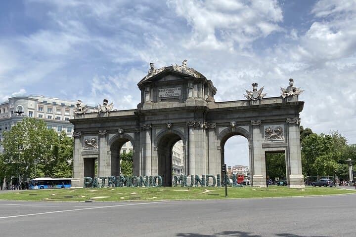 Family Self-Guided Walk: Retiro Park & Madrid Highlights for Kids photo 6