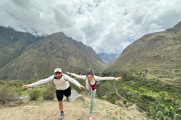 Classic 4-Day Inca Trail to Machu Picchu with Panoramic Train photo 6