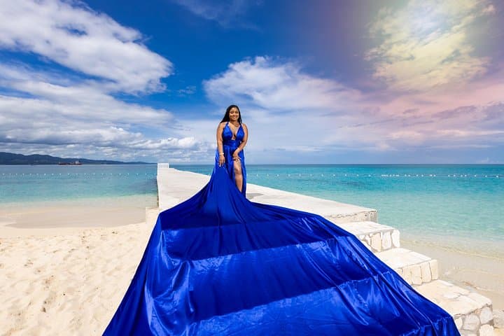 Flying Dress Photo Session in Montego Bay — Dramatic Aerial-Style Portraits photo 3