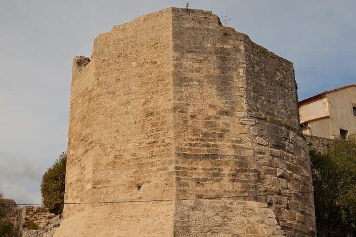 Explore Ancient Arles: Self-Guided Historical Walking Tour with App photo 3