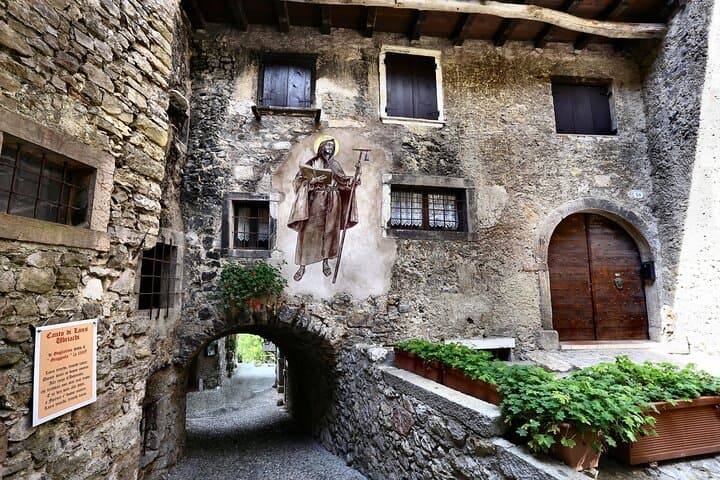 Active Day on Lake Garda: Ebike and Short Hike from Riva del Garda photo 5