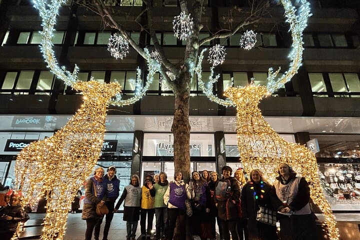 London Christmas Lights Walking Tour with Silent Disco & Festive Music photo 4