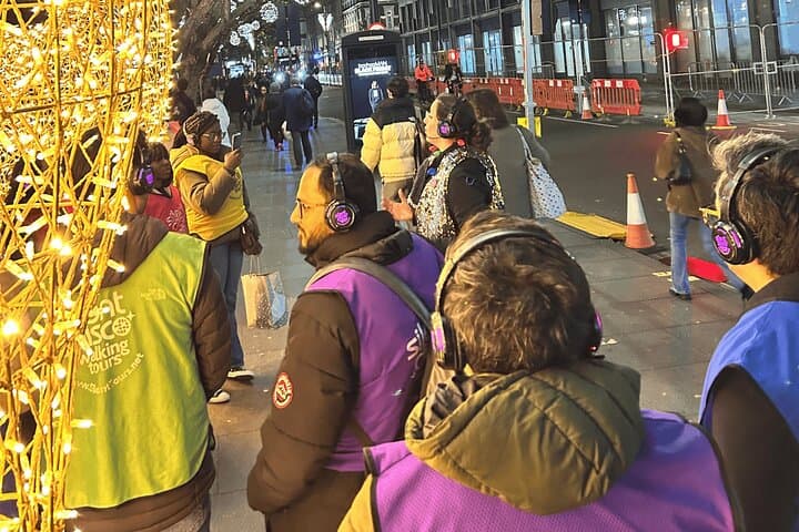 London Christmas Lights Walking Tour with Silent Disco & Festive Music photo 5