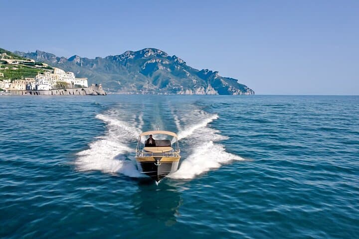 Private Amalfi Coast Day Cruise: Positano, Capri & Hidden Coves photo 4