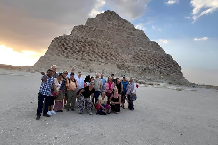 Saqqara, Memphis and Dahshur: Day Tour to Egypt's Earliest Capitals
