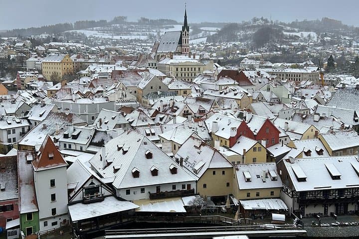 Day Trip from Prague to Český Krumlov: Private Full-Day Medieval Town Tour photo 3