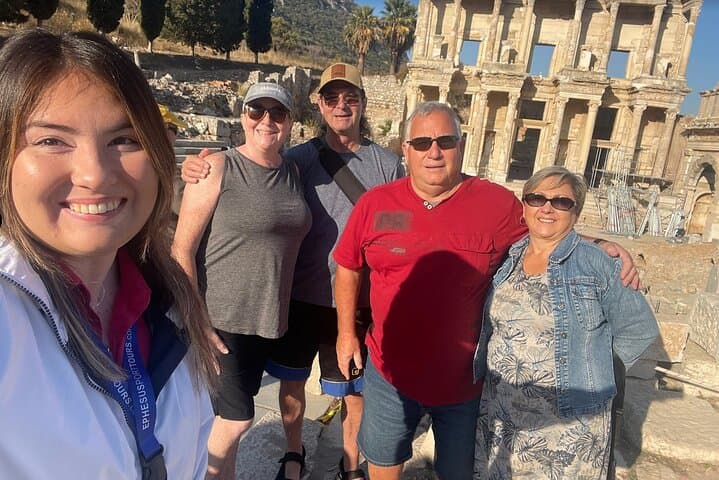 Private Ephesus Tour from Kusadasi: Best-Seller Visit to House of the Virgin Mary & Temple of Artemis