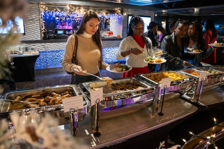 Philadelphia Holiday Brunch & Dinner Cruise: Delaware River Christmas Buffet photo 2