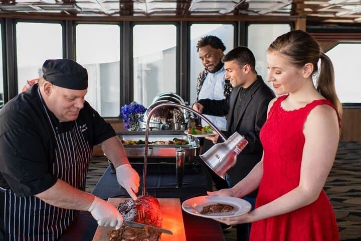 Philadelphia Holiday Brunch & Dinner Cruise: Delaware River Christmas Buffet photo 6